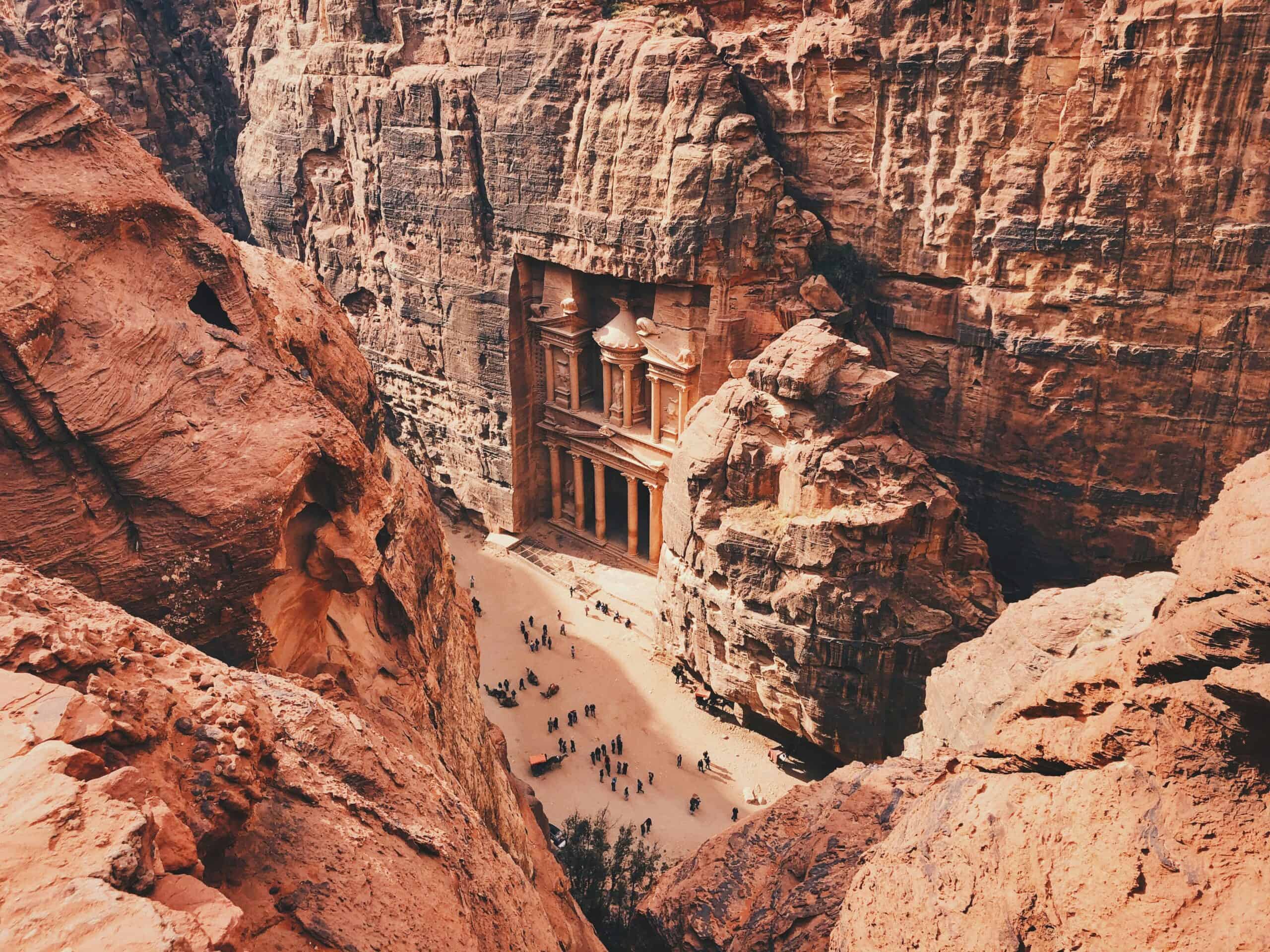 From the Taj to the Great Wall: Asian Landmarks Quiz